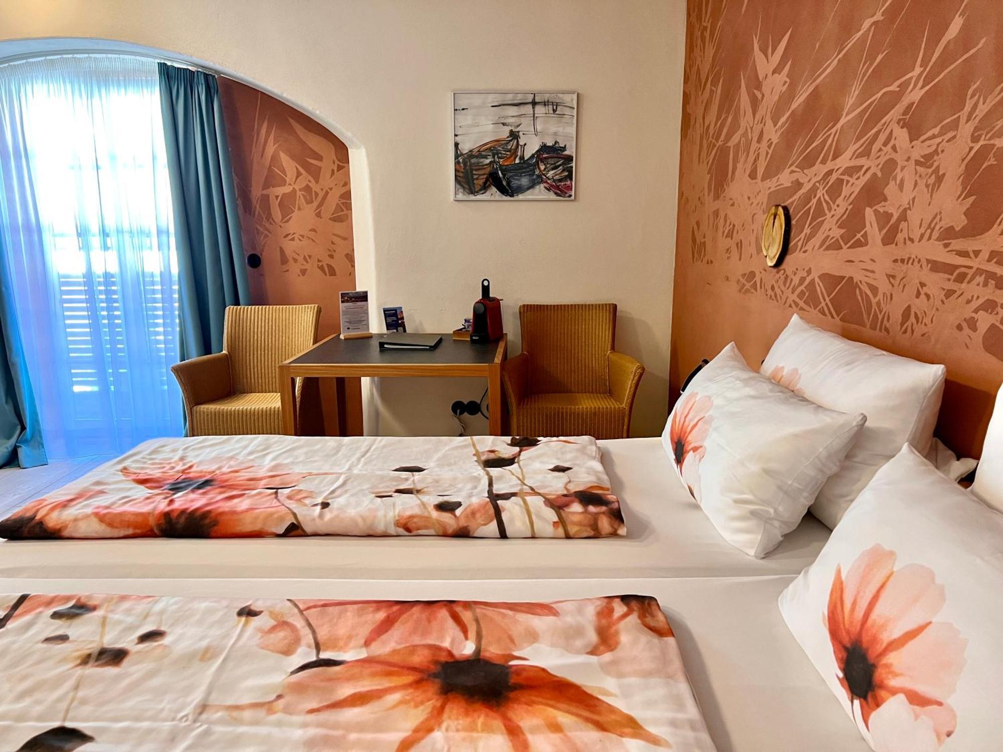 Seehotel Amtshof Лангенарген Номер фото