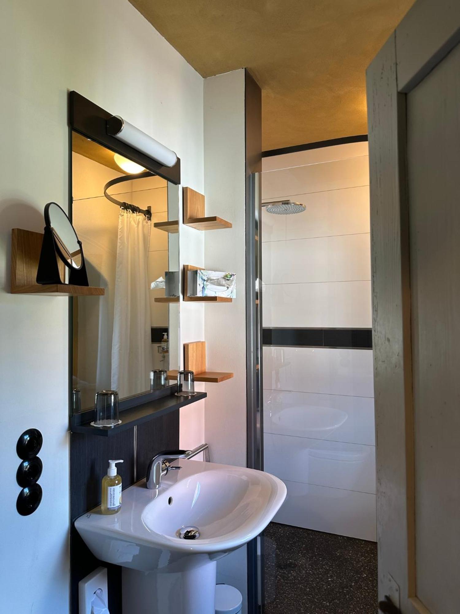 Seehotel Amtshof Лангенарген Номер фото